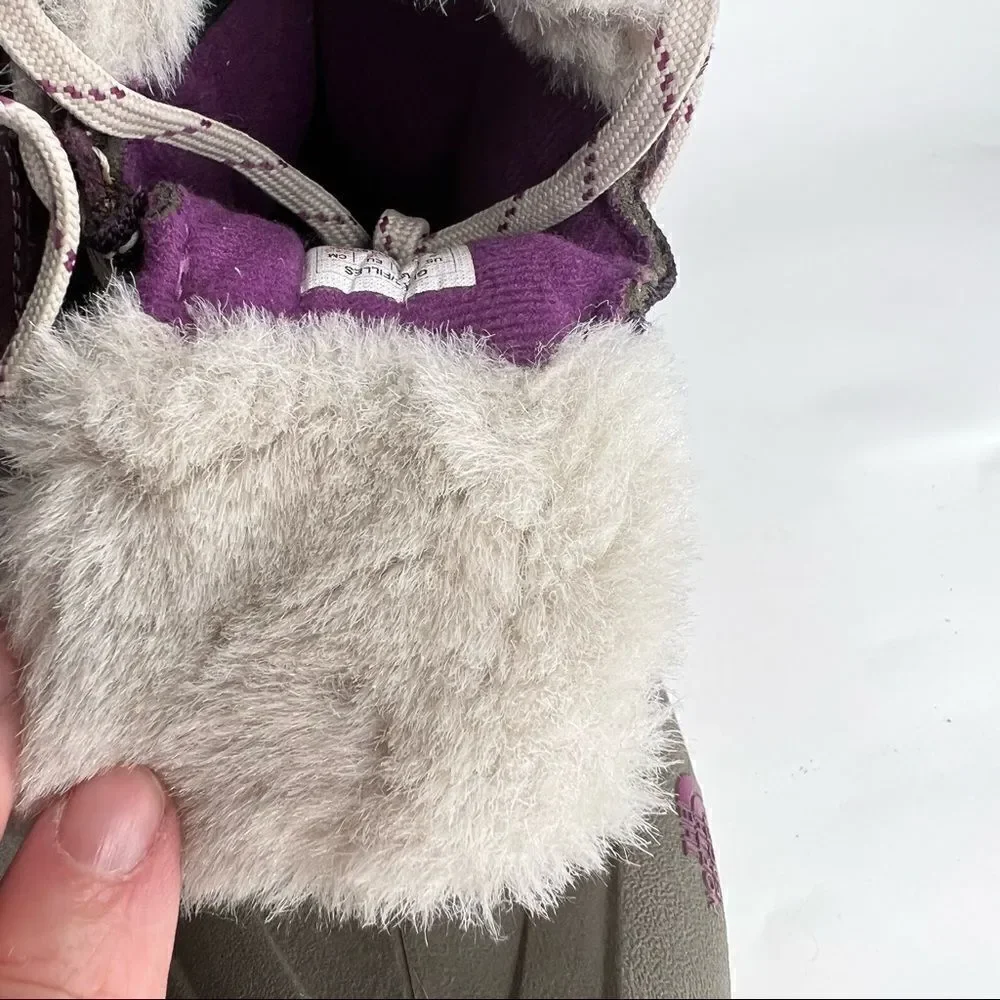 The North Face McMurdo Winter Boots in gray and purple Size 6